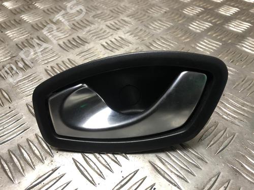 Used Front left interior door handle RENAULT CAPTUR I (J5_, H5_) 1.5 dCi 90 (J5N4, J5M5, J5MW, J5M6, J5AL, J5AJ) (90 hp) 25306900