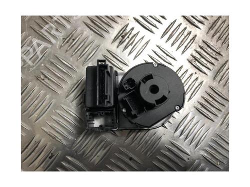 Headlight switch AUDI A1 (8X1, 8XK) 1.6 TDI | BP26163979I24 