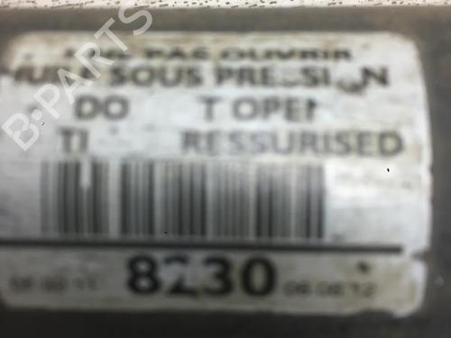 Used Right rear shock absorber Right rear shock absorber 13223449 13223449