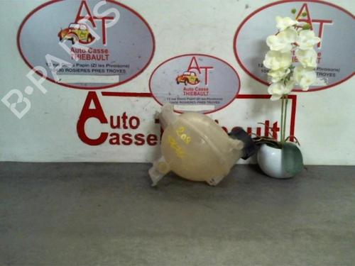 Used Expansion tank PEUGEOT 208 I (CA_, CC_) 1.4 HDi (68 hp) 13037658