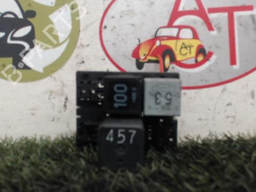 Used Fuse box VW PASSAT B6 (3C2) 2.0 TDI 16V (140 hp) 23067891