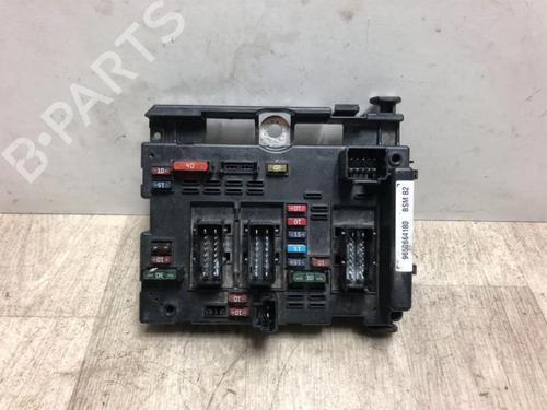Caja reles / fusibles PEUGEOT 307 (3A/C) 2.0 HDi 90 (90 hp) 20629787