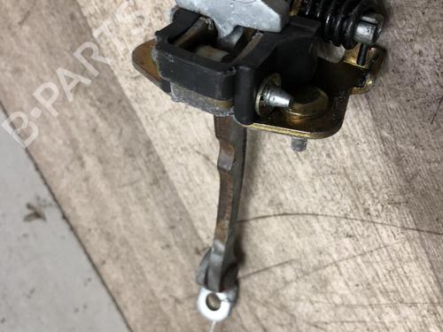 Used Hinge/Door check strap RENAULT CLIO II (BB_, CB_) 1.5 dCi (B/C2J) (68 hp) 23871326