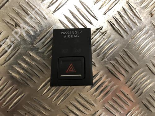 Used Warning switch VW GOLF VII (5G1, BQ1, BE1, BE2) 1.4 TSI (122 hp) 31245262