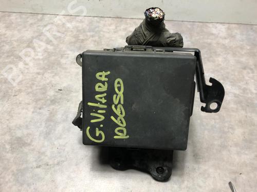 Used Fuse box Fuse box SUZUKI GRAND VITARA II (JT, TE, TD) 1.9 DDiS All-wheel Drive (JT419, TD44, JB419WD, JB419XD,... (129 hp) 20616851 20616851