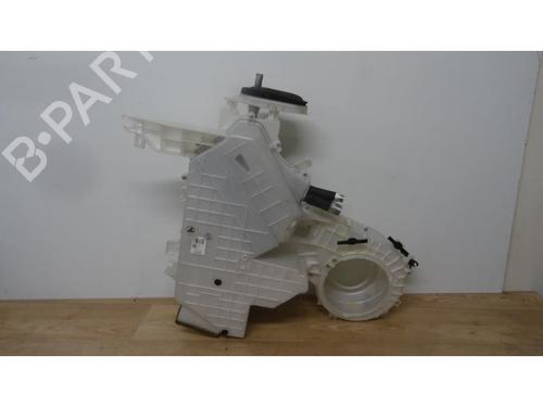 Used Heater matrix box MITSUBISHI GRANDIS (NA_W) 2.0 DI-D (NA8W) (136 hp) 12973091