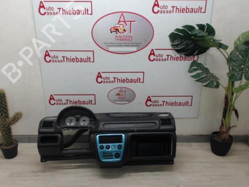 Used Dashboard TOYOTA YARIS (_P13_) 1.5 Hybrid (NHP130_, NHP130) (101 hp) 29553379