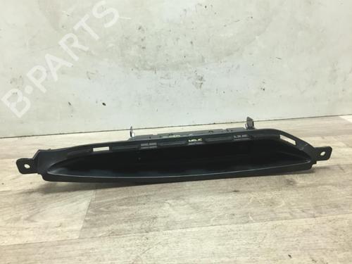 Used Display monitor SUBARU IMPREZA Hatchback (GR, GH, G3) 2.0 D AWD (150 hp) 13382176