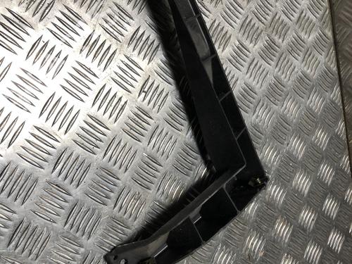 Used Rear bumper bracket VW TOUAREG (7LA, 7L6, 7L7) 2.5 R5 TDI (174 hp) 31202213