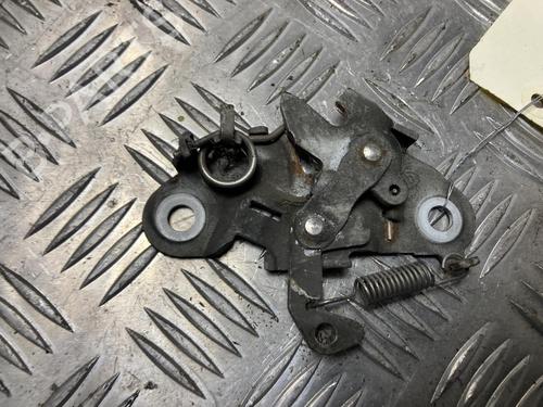 Serratura cofano CITROËN BX (XB-_) 16 E (88 hp) 32271406