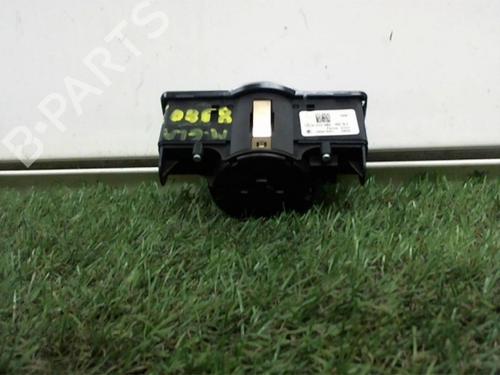 Headlight switch MERCEDES-BENZ GLA-CLASS (X156) GLA 180 CDI / d (156.912) | BP13037195I24 