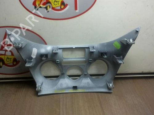Middle console PEUGEOT 208 I (CA_, CC_) 1.0 VTi | BP29687507I22 