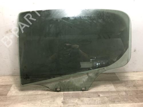 Dør rude ventre bagtil Dør rude ventre bagtil PEUGEOT 207 (WA_, WC_) 1.6 HDi (90 hp) 30784923 30784923