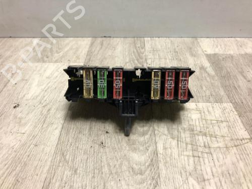 Used Fuse box PEUGEOT 308 I (4A_, 4C_) 1.6 HDi (109 hp) 20612886