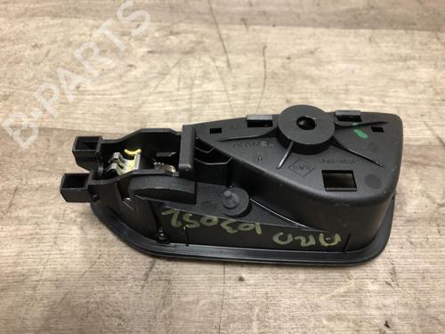 Used Rear right interior door handle RENAULT CLIO V (B7_) 1.0 TCe 100 (B7MT) (101 hp) 23870991