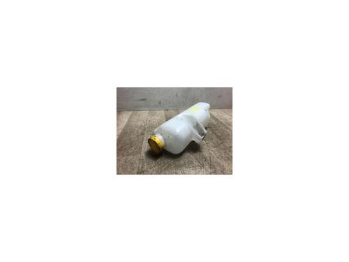 Used Windscreen washer tank RENAULT TWINGO III (BCM_, BCA_) 0.9 TCe 90 (BCM9, BCM2) (90 hp) 20624939