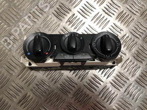 Used Climate control AUDI A1 (8X1, 8XK) 1.6 TDI (105 hp) 31185789