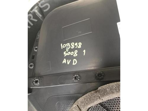 Front right panel PEUGEOT 5008 (0U_, 0E_) 1.6 BlueHDi 120 | BP25204060C59 