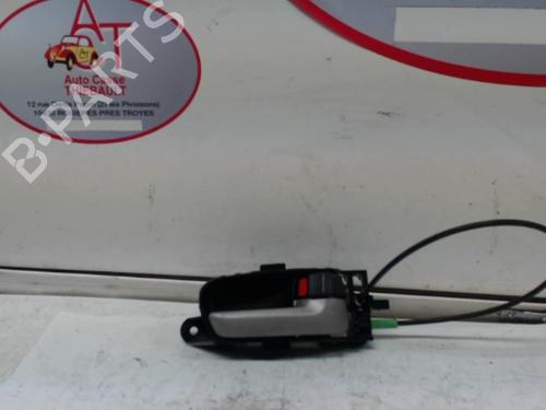 Used Front right interior door handle SUZUKI GRAND VITARA II (JT, TE, TD) 1.9 DDiS All-wheel Drive (JT419, TD44, JB419WD, JB419XD,... (129 hp) 13037555