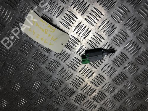 Kombi Kontakt / Stilkkontakt RENAULT MEGANE IV Hatchback (B9A/M/N_) 1.5 dCi 110 (B9A3) (110 hp) 31200983