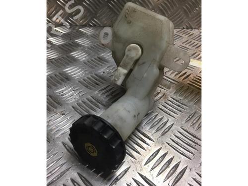 Brake master cylinder MITSUBISHI ASX (GA_W_) 2.2 Di-D 4WD (GA8W) | BP24492195M77 
