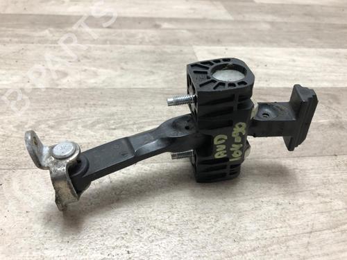 Used Hinge/Door check strap ALFA ROMEO 159 (939_) 1.9 JTDM 16V (939AXC1B, 939AXC12) (150 hp) 23034327