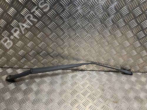 Braccio tergicristallo anteriore NISSAN QASHQAI I (J10, NJ10) 1.5 dCi (110 hp) 31645550