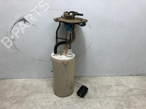 Used Fuel pump KIA SORENTO I (JC) 2.5 CRDi 4WD (140 hp) 25305578