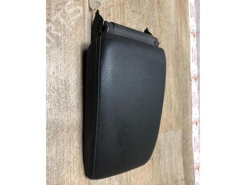 Armrest / Center console VW SCIROCCO III (137, 138) 2.0 TDI | BP20613727I20 