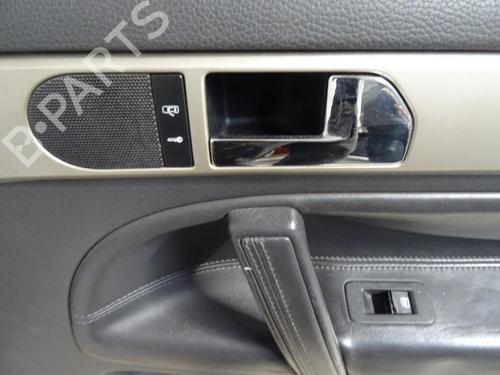 Forreste højre beklædning VW TOUAREG (7LA, 7L6, 7L7) 3.0 V6 TDI (225 hp) 30784027