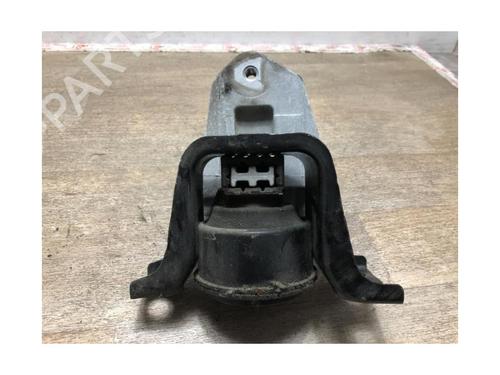 Engine mount NISSAN PULSAR Hatchback (C13) 1.5 dCi | BP20620946M89 