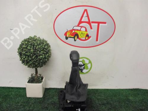 Used Gear lever PEUGEOT 208 I (CA_, CC_) 1.6 HDi / BlueHDi 75 (75 hp) 12972216