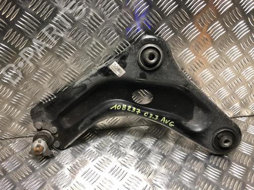 Used Left front suspension arm CITROËN C3 III (SX) 1.2 THP 110 (SXHNPS, SXHNZT, SXHNZ6) (110 hp) 22808761
