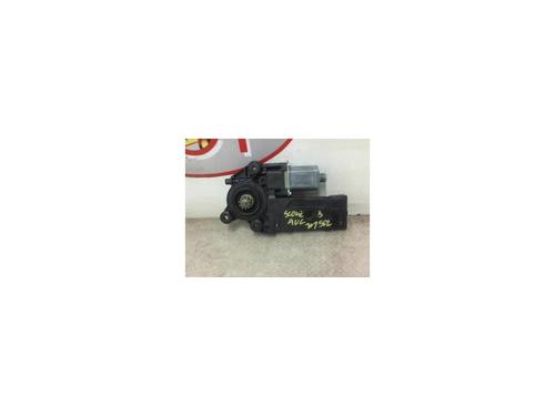 Used Left front window motor RENAULT SCÉNIC III (JZ0/1_) 1.5 dCi (110 hp) 29264914