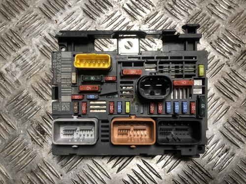 Used Engine control unit (ECU) PEUGEOT 3008 I MPV (0U_) 1.6 THP (156 hp) 32784833