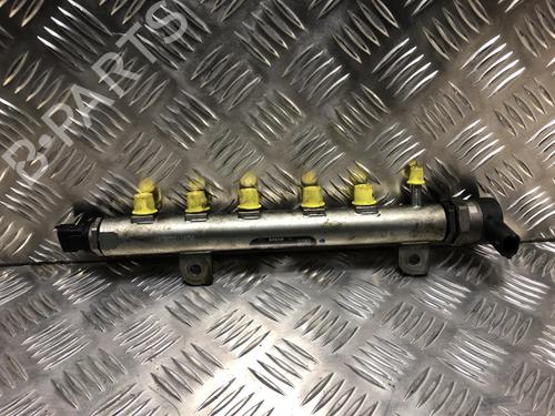 Used Injection rail OPEL ZAFIRA / ZAFIRA FAMILY B (A05) 1.9 CDTI (M75) (120 hp) 31198366