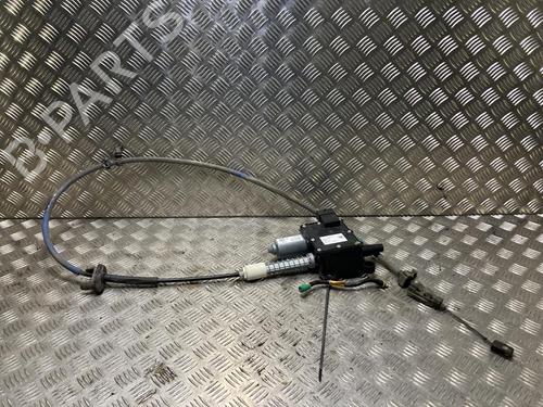 Used Electric handbrake Electric handbrake PEUGEOT 5008 (0U_, 0E_) 2.0 HDi 150 / BlueHDi 150 (150 hp) 33402225 33402225