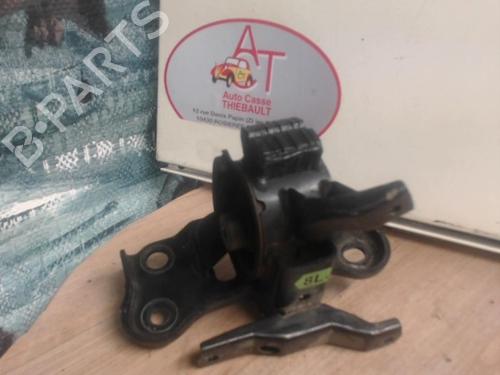 Used Engine mount TOYOTA AURIS (_E15_) 1.4 D-4D (NDE150_, NDE150R) (90 hp) 12963491