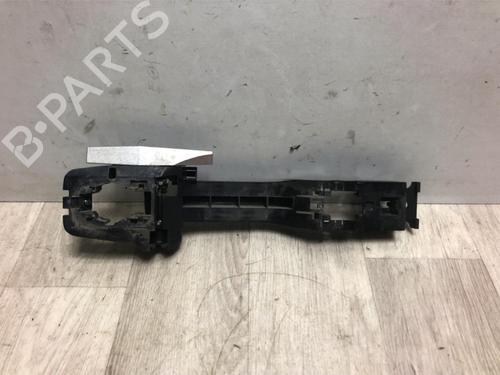Used Front right exterior door handle NISSAN NAVARA NP300 Pickup (D23, D23T) 2.3 dCi 4x4 (D231) (163 hp) 20613752
