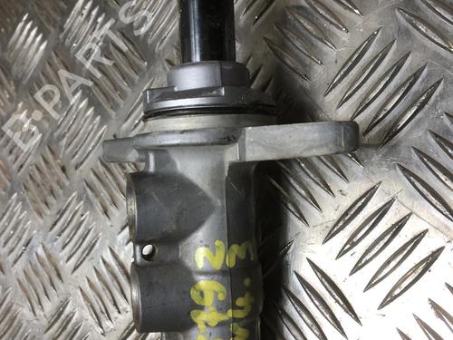 Used Brake master cylinder TOYOTA RAV 4 III (_A3_) 2.2 D 4WD (ALA30_, ALA30R) (150 hp) 31201725