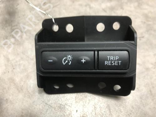 Used Switch NISSAN PULSAR Hatchback (C13) 1.5 dCi (110 hp) 20621222
