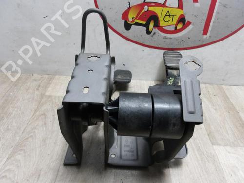 Used Pedal DACIA DUSTER (HS_) 1.5 dCi 4x4 (HSMC, HSMD) (110 hp) 13261715