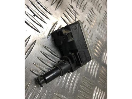 Switch CITROËN C3 III (SX) 1.6 BlueHDi 100 | BP24523118I30