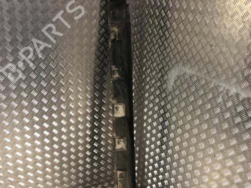 Used Right sideskirt DACIA SANDERO II TCe 90 (B8M1, B8MA, B8AC) (90 hp) 31204634