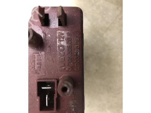 Heater resistor IVECO DAILY III Van 35 C 12 V, 35 S 12 V (AGKA43A2, AGKB43A2, AGKB46A2,... | BP25376739M108 