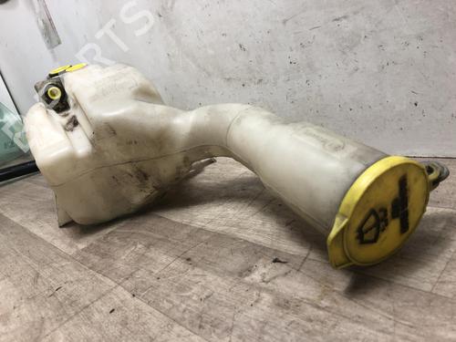 Used Windscreen washer tank CHRYSLER 300C Touring (LX, LE) 3.0 CRD (218 hp) 23870902