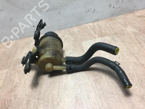 Used Power steering reservoir HYUNDAI TUCSON (JM) 2.0 CRDi All-wheel Drive (136 hp) 13135143
