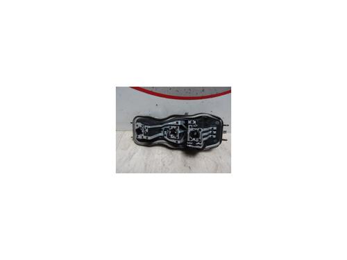 Used Licence plate light RENAULT SCÉNIC II (JM0/1_) 1.5 dCi (JM1E, JM16) (106 hp) 13290589
