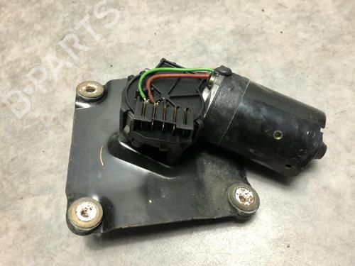 Used Front wiper motor VOLVO V40 Estate (645) 1.9 DI (115 hp) 20619531
