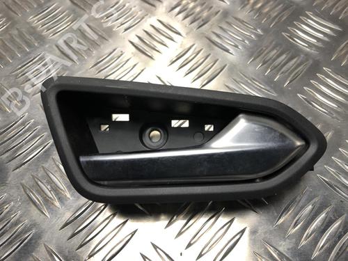 Used Front right interior door handle RENAULT CAPTUR II (HF_) LPG (HFMT) (101 hp) 21390504